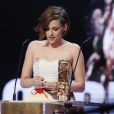 Kristen Stewart pendant son discours de remerciement aux César