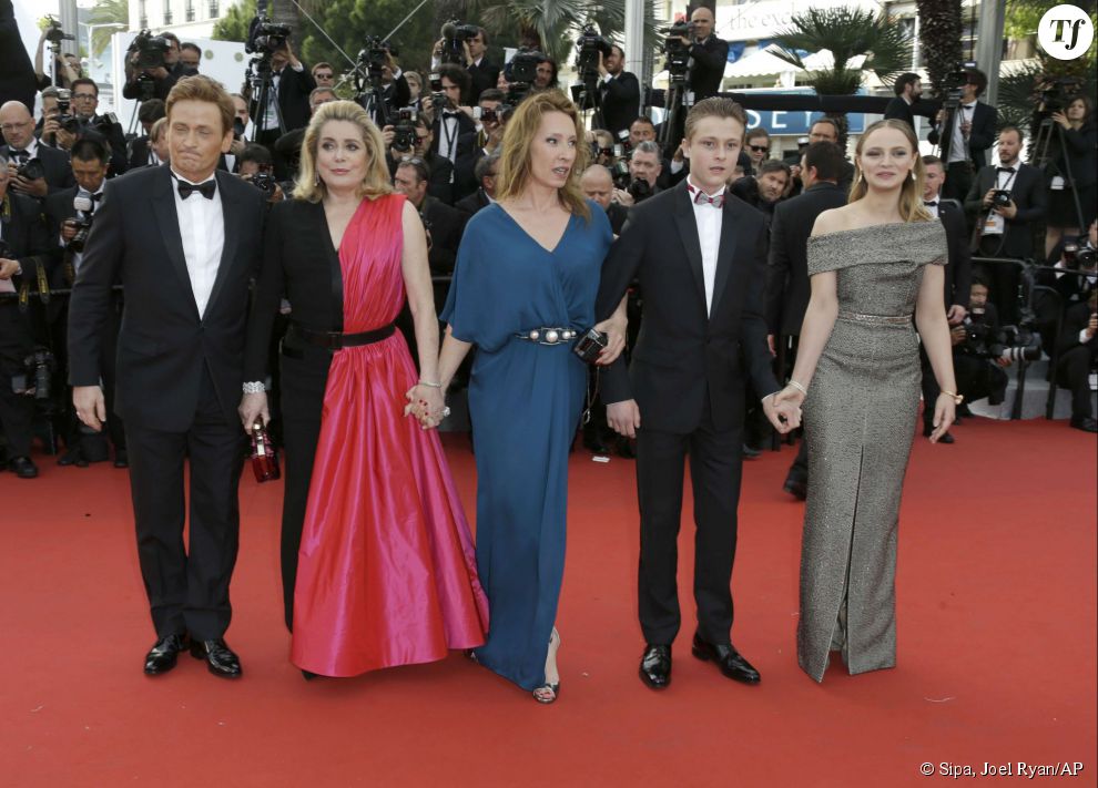 L&#039;équipe du film &quot;La Tête Haute&quot; : Benoit Magimel, Catherine Deneuve, Emmanuelle Bercot, Rod Paradot et Sara Forestier