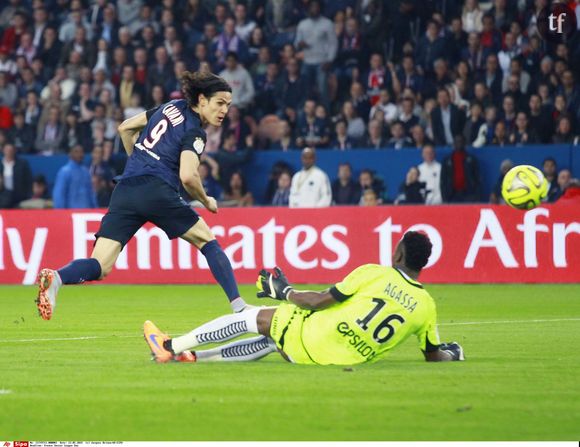 Edinson Cavani, à la pointe de l'attaque parisienne, tentera de venir à bout de la défense de l'AJ Auxerre.