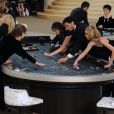 Kristen Stewart, Julianne Moore et Lily-Rose Depp partageaient la même table de jeu au défilé Chanel