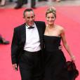 Thierry Ardisson et sa compagne Audrey Crespo-Mara sur les marches du Festival de Cannes 2012
