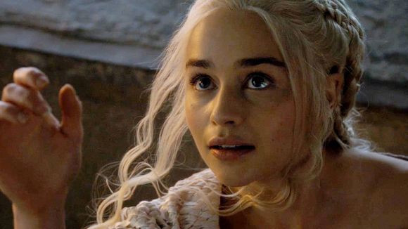 Game of Thrones saison 6 : Emilia Clarke promet des "moments choquants"