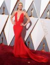 Charlize Theron, numéro 1 de ce top consacré aux plus belles robes des Oscars 2016.