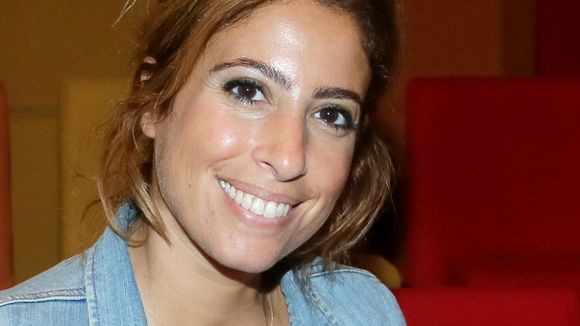Léa Salamé enceinte : pourquoi elle refuse de parler de sa grossesse