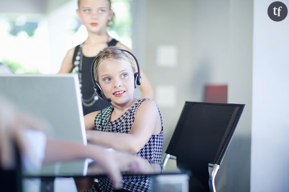 Faire travailler les petites filles : la campagne belge contre l'égalité salariale