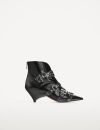  Bottines "cone heels" Zara, 79,95 euros 