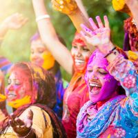 De jeunes Indiennes cloîtrées pour éviter les agressions sexuelles pendant la fête d'Holi