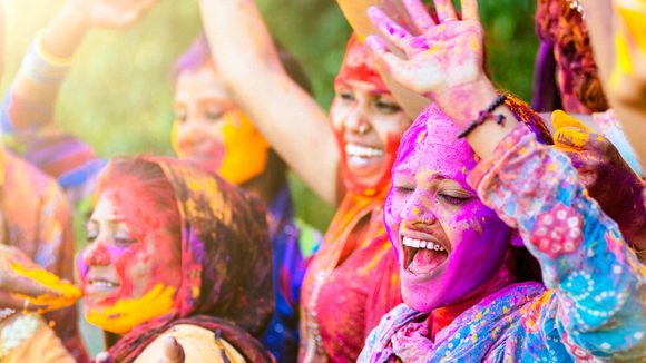 De jeunes Indiennes cloîtrées pour éviter les agressions sexuelles pendant la fête d'Holi