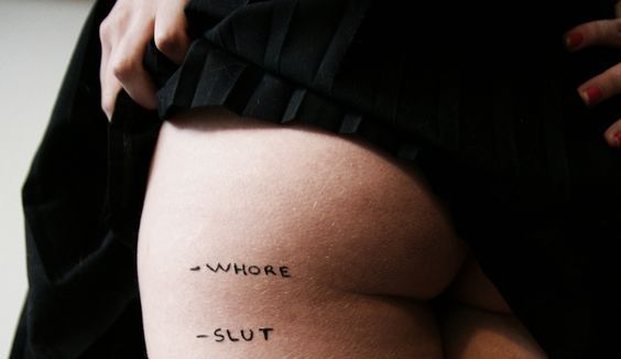 Dans un lycée de Valence, les filles priées de revoir la longueur de leur jupe