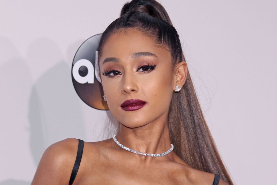 Ariana Grande aux American Music Awards à Los Angeles, le 20 novembre 2016 