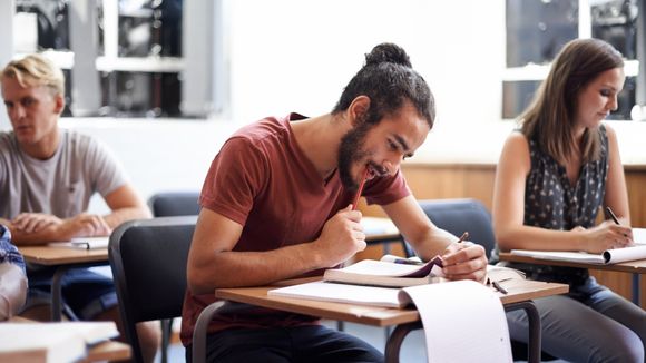 Bac général 2017 : sujets et corrigés de l'épreuve d'histoire-géo L, ES, S (16 juin)