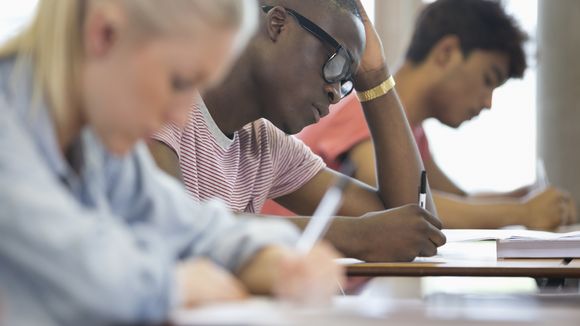 Bac techno ST2S 2017: sujet et corrigé de l'épreuve de sciences physiques et chimiques