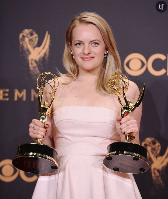 Elisabeth Moss aux Emmy Awards 2017