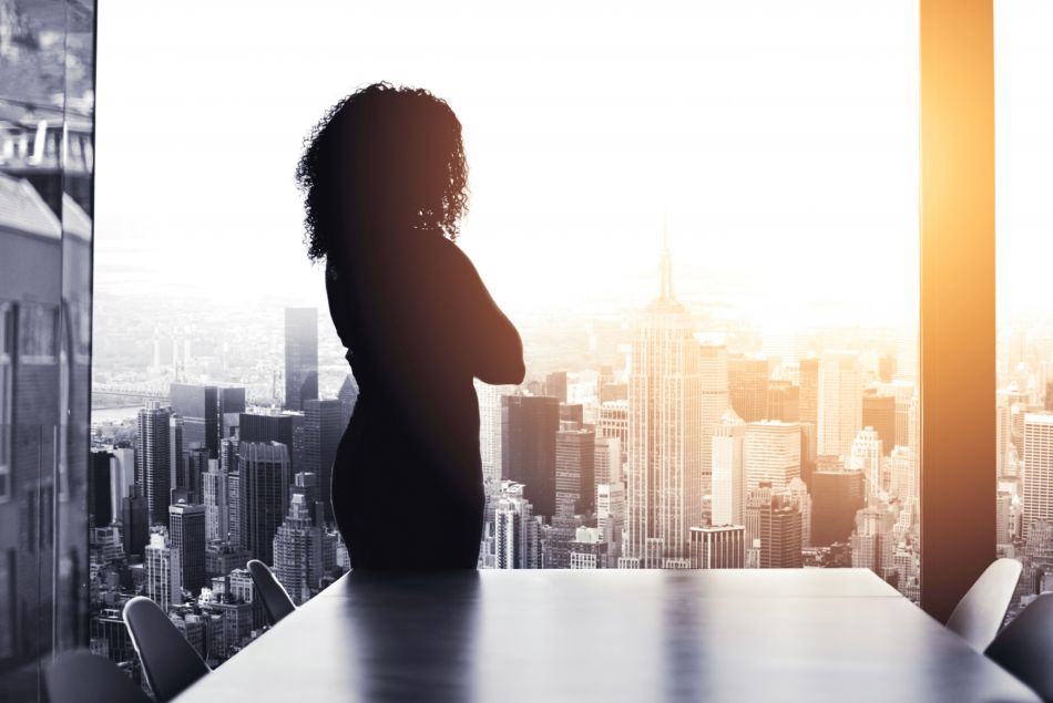 "Manuel de l'ascension des femmes en entreprise" : 5 conseils d'une experte pour prendre du galon
