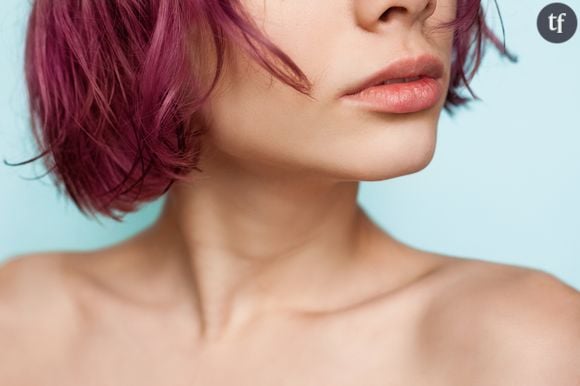 La coloration  au cassis, la tendance naturelle qui va booster nos cheveux