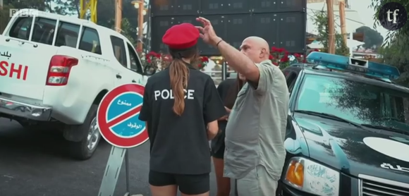 Des policières en short au Liban