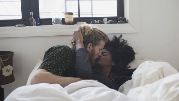 Pourquoi faire votre lit va booster votre vie sexuelle ?