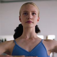 "Girl", la bouleversante transition d'une ballerine née garçon