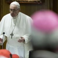 Le pape François décrit le féminisme comme "un machisme avec une jupe"