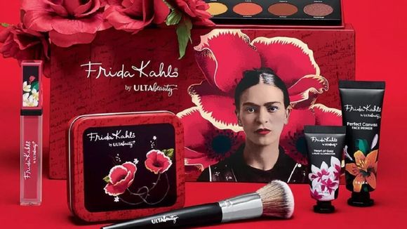 Le monosourcil de Frida Kahlo gommé dans une pub pour des cosmétiques