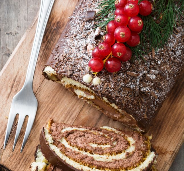 Dessert De Noel Vegan La Recette De La Buche Chocolat Et Beurre De Cacahuete Terrafemina