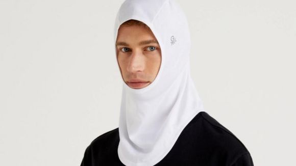 Le hijab unisexe de Benetton fait grincer des dents