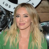 "Hâte qu'Internet m'accuse de maltraitance... encore" : Hilary Duff tacle le mom-shaming