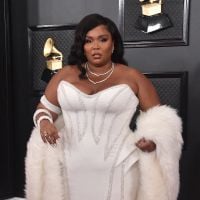 Lizzo pose nue pour livrer un puissant message de self-love