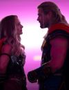 Chris Hemsworth et Natalie Portman dans "Thor : Love And Thunder"