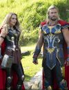 Chris Hemsworth et Natalie Portman amoureux dans "Thor : Love And Thunder"