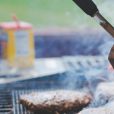 "Celui qui s'occupe du barbecue détient un certain pouvoir", analyse la sociologue Claudia Schirrmeister