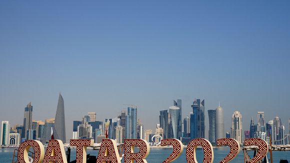 Après les avoir aggressés, le Qatar recruterait des gays pour traquer d'autres personnes LGBT+