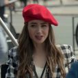                 
        La série, qui met en scène Emily Cooper, une modeuse américaine naïve débarquée dans un Paris fantasmé, revient sur Netflix à partir du 21 décembre        
                 