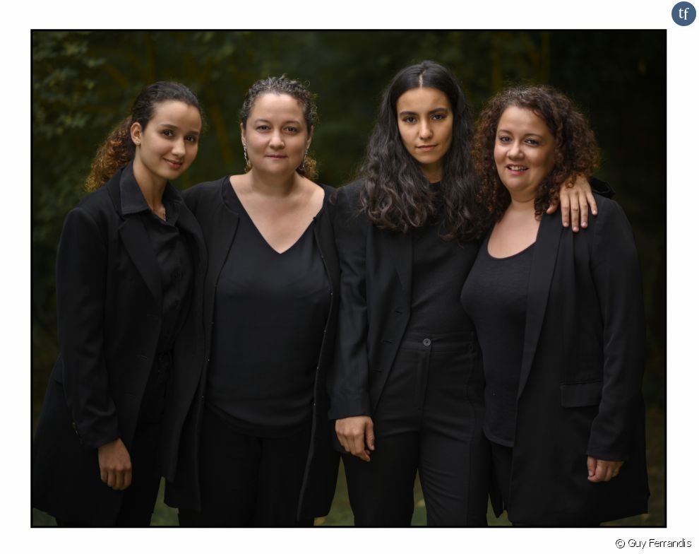 La cheffe Zahia  Ziouani et sa soeur Fettouma avec les actrices de Divertimento  Oulaya Amamra et Lina El Arabi  