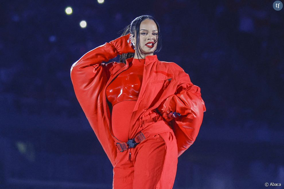 Rihanna lors de son concert au Super Bowl le 12 février 2023
