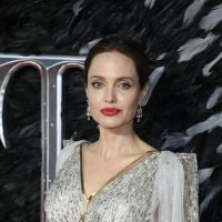 "Devoir garder le silence sur ses violences !" : Angelina Jolie accuse de nouveau Brad Pitt
