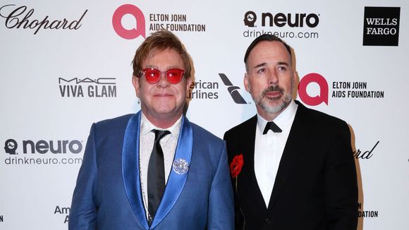 Dolce & Gabbana : Elton John appelle au boycott après les déclarations des créateurs sur la FIV