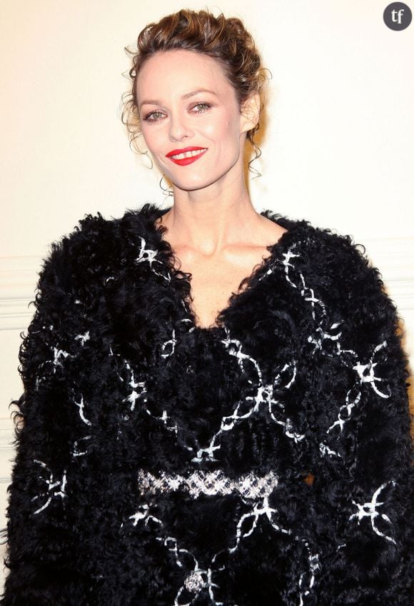 Vanessa Paradis - Photocall lors de la présentation de la collection Chanel Paris-Salzburg 2014/2015 en l'honneur des Métiers d'Arts à New York, le 31 mars 2015. 