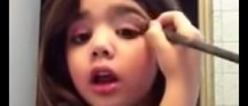 Les tutos maquillage de cette fillette de 5 ans dérangent - Terrafemina