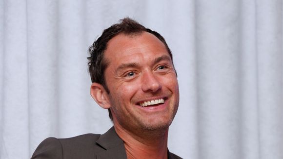 "The Young Pope" : Jude Law à l'affiche de la nouvelle série de Canal+