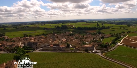 Le village préféré des Français : Stéphane Bern couronne Ploumanach' sur France 2 Replay / Pluzz