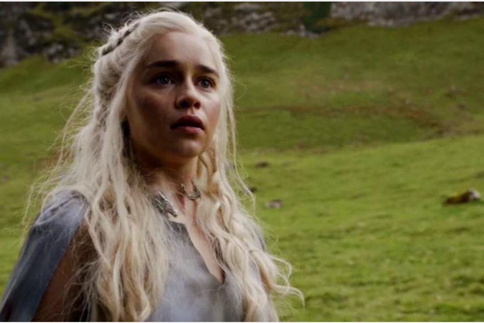 Daenery Targaryen est l'un des premiers personnages à faire l'objet de fuites pour la saison 6 de Game of Thrones.
