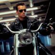 Arnold Schwarzenegger et sa grosse moto dans Terminator 2