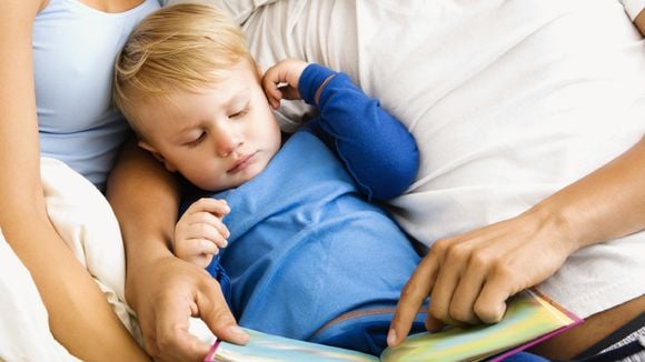 Ce scientifique a écrit un livre qui endort les enfants en moins de... 5 minutes