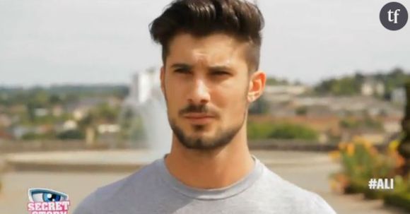 Ali, le beau gosse de SS9