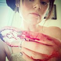 Elle poste une photo de sa coupe menstruelle et se fait lyncher sur Instagram