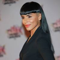 NRJ Music Awards 2015 : Twitter se moque de la nouvelle coupe de cheveux de Shy'm (photos)