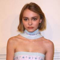 Lily-Rose Depp crée la polémique après les attentats à Paris (photo)