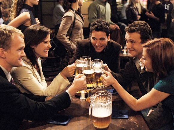 Les astuces pour garder ses amis quand on est en couple comme dans la série "How I Met Your Mother"