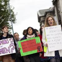 Irlande du Nord : pour la justice, la législation anti-avortement violerait les droits des femmes